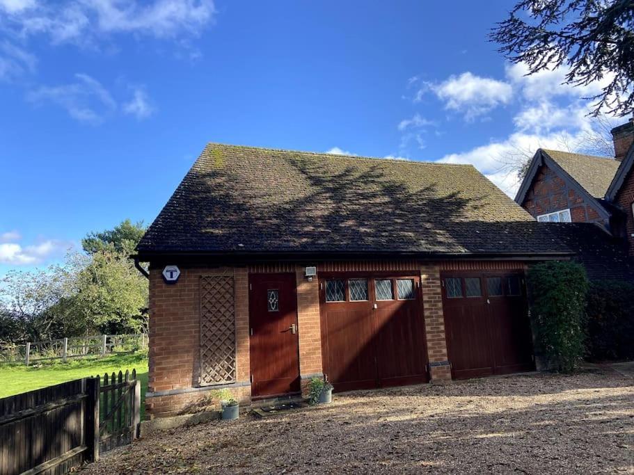The Little Gable Apartment Wavendon Exterior foto
